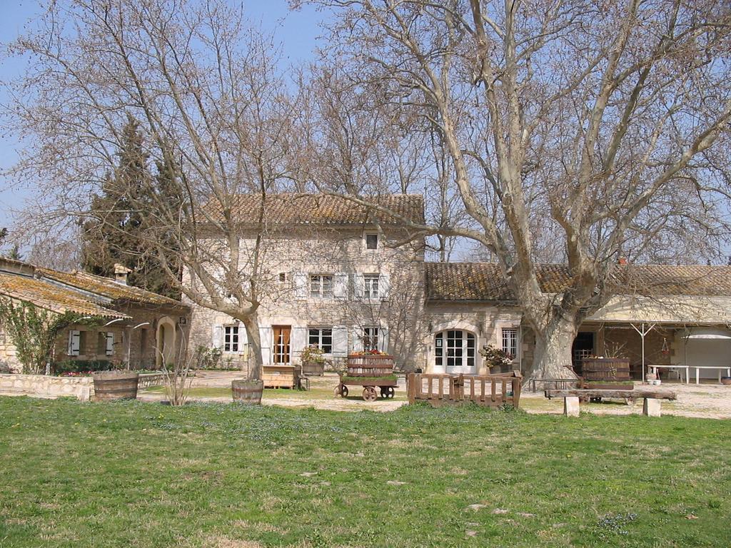 Mas Des Vertes Rives Bed and Breakfast Châteauneuf-de-Gadagne Esterno foto