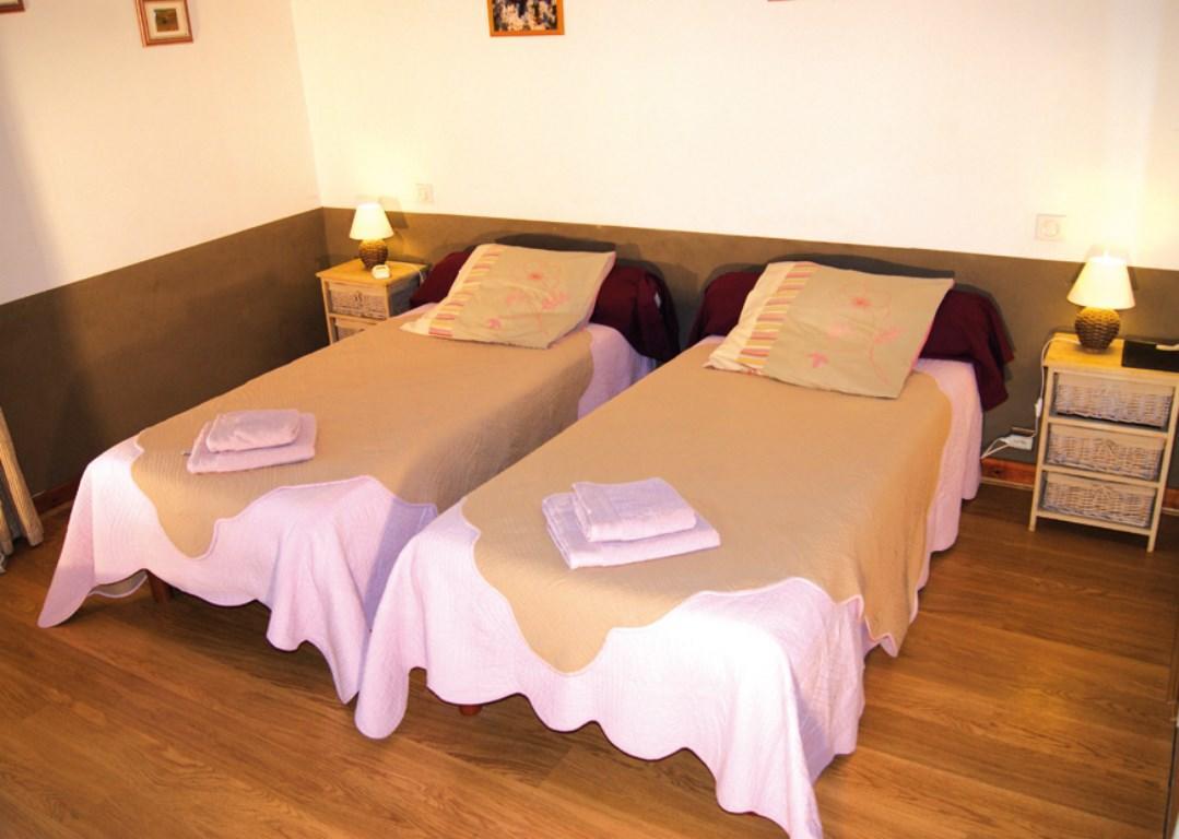 Mas Des Vertes Rives Bed and Breakfast Châteauneuf-de-Gadagne Esterno foto